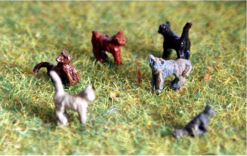 TT8 6 Cats 3mm UNPAINTED TT Scale