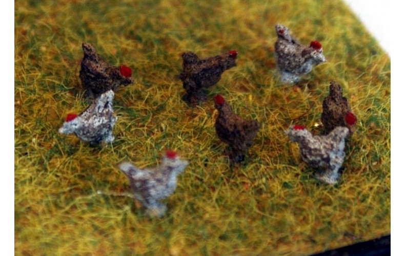 TT9 8 Chickens Cockerels 3mm UNPAINTED TT Scale