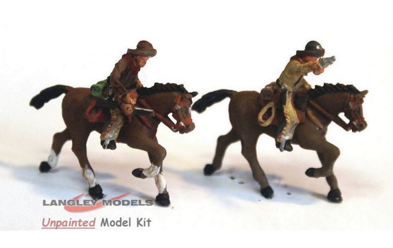 USA2 2 Mounted Cowboys with Pistols  Unpainted Kit OO Scale 1:76 