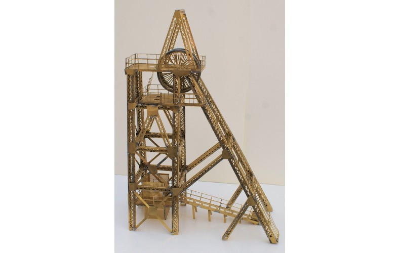 V21 Lattice Pithead & Lift Assembly  Unpainted Kit OO Scale 1:76