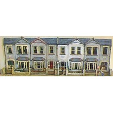 V7set Villa fronts - terrace of 4 Unpainted Kit OO Scale 1:76