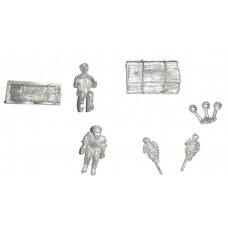 X18 2 drivers & accessories set Unpainted Kit OO Scale 1:76