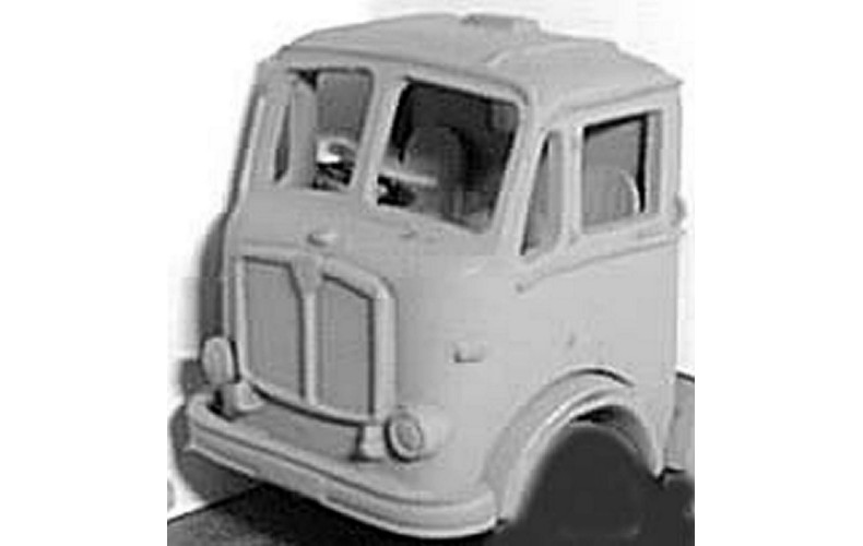 X30 AEC Mk3 tin front cab 1953 Unpainted Kit OO Scale 1:76