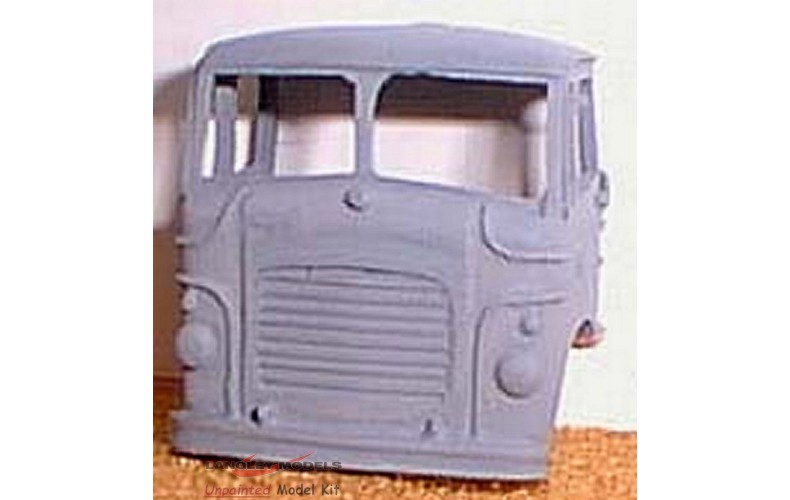 X9 Leyland cab 1955 (mouth organ) Unpainted Kit OO Scale 1:76