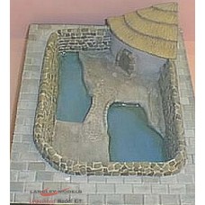 Z09 Enclosure water based-seal/penguin crocodiles etc (OO scale 1/76th)