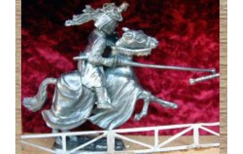 KS14 Jousting Knight (Lion Crested Helm) (54mm scale)