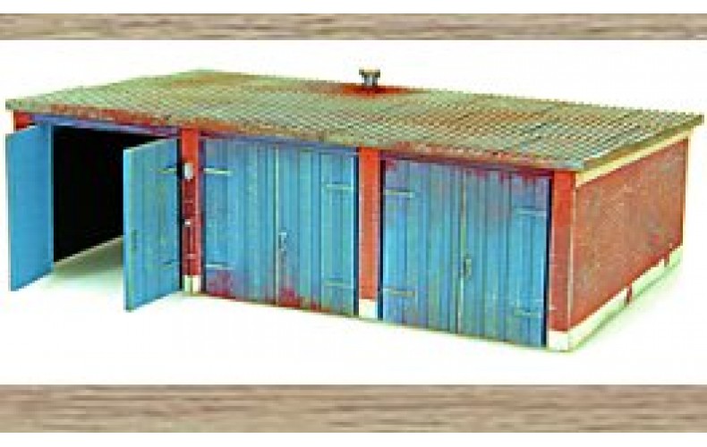 10163 Garages (3 terraced) (OO/HO Scale 1/87th)